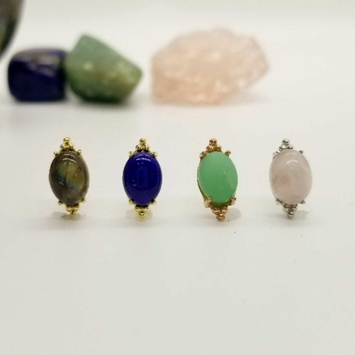 Anatometal 14ga Threaded Farata Oval Genuine Stone Gold